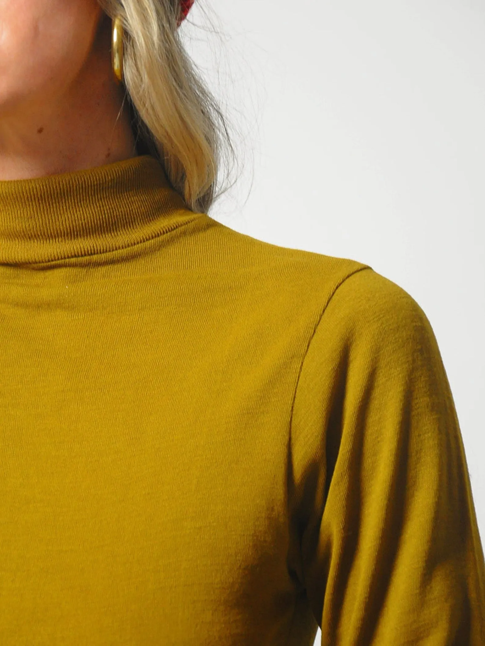 1970's Ochre Thin Turtleneck