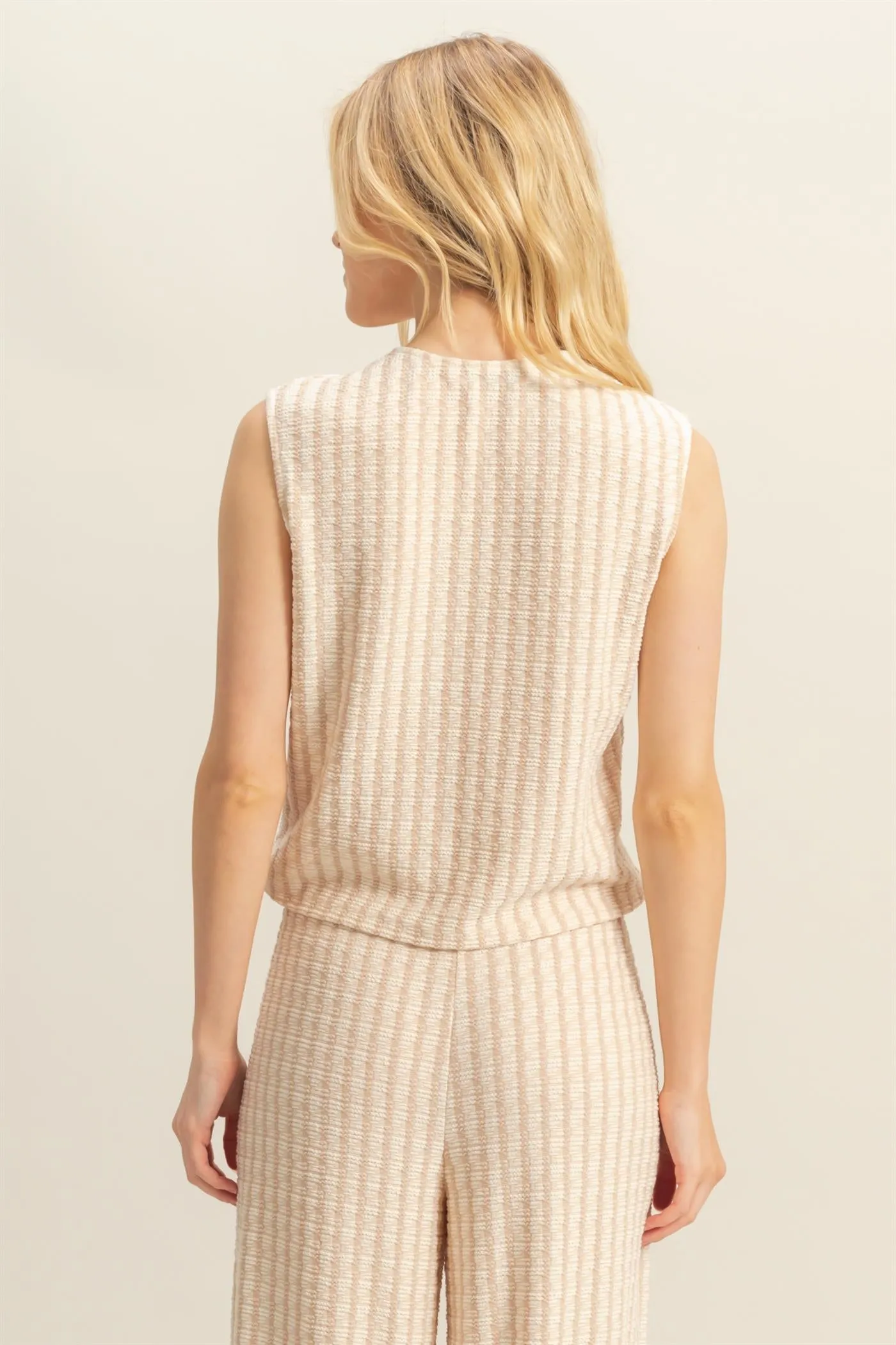 HF25E273-Button Down Striped Knit Vest
