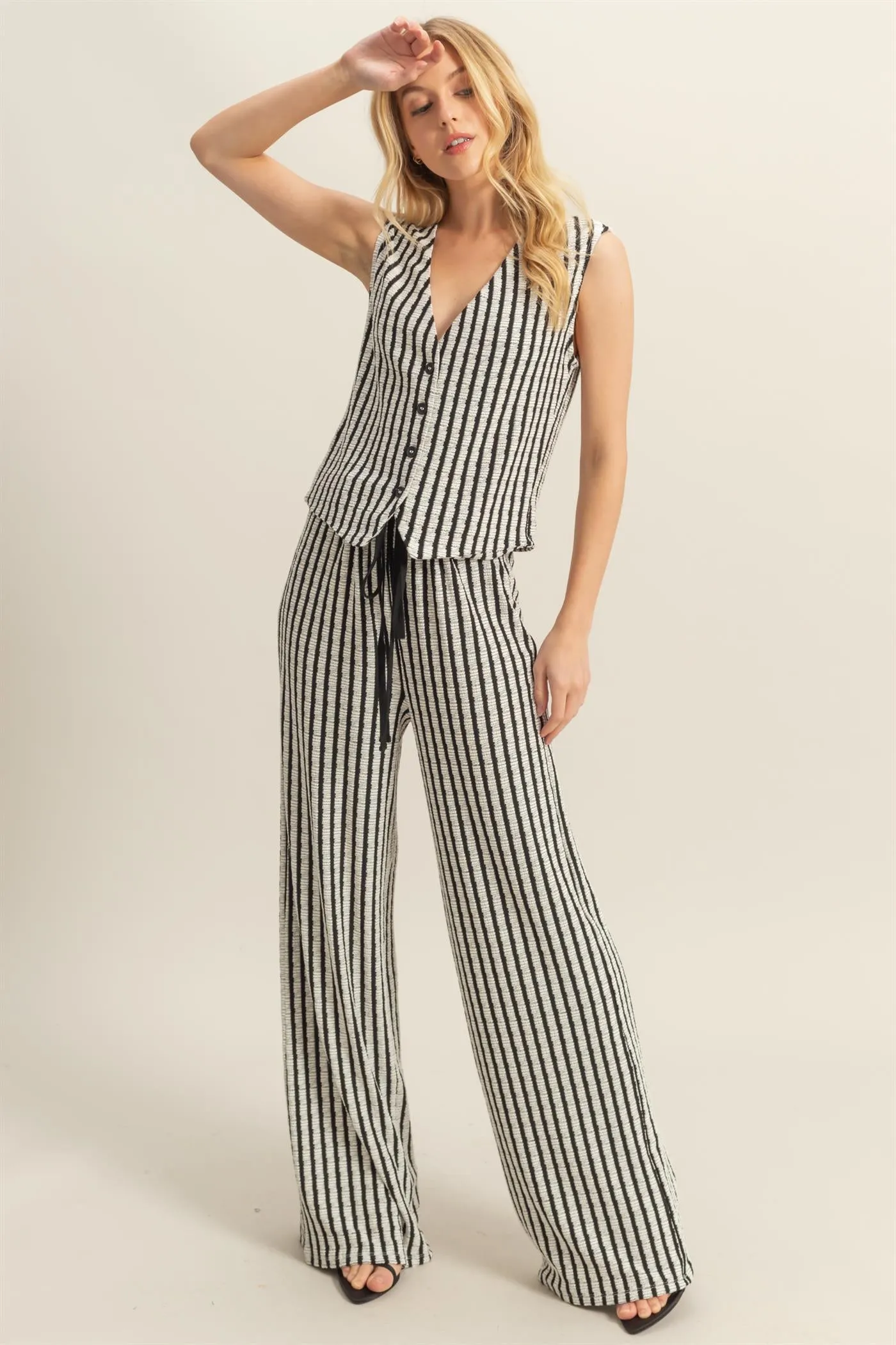 HF25E273-Button Down Striped Knit Vest