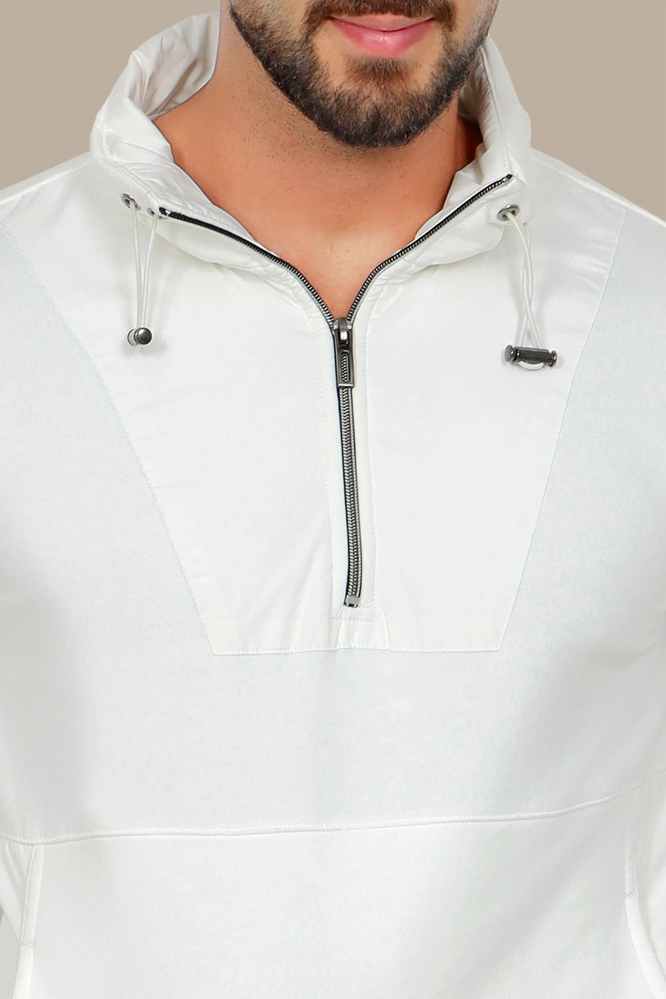 Modern Edge: White Half-Zipper Sweatshirt with Mixed Fabric