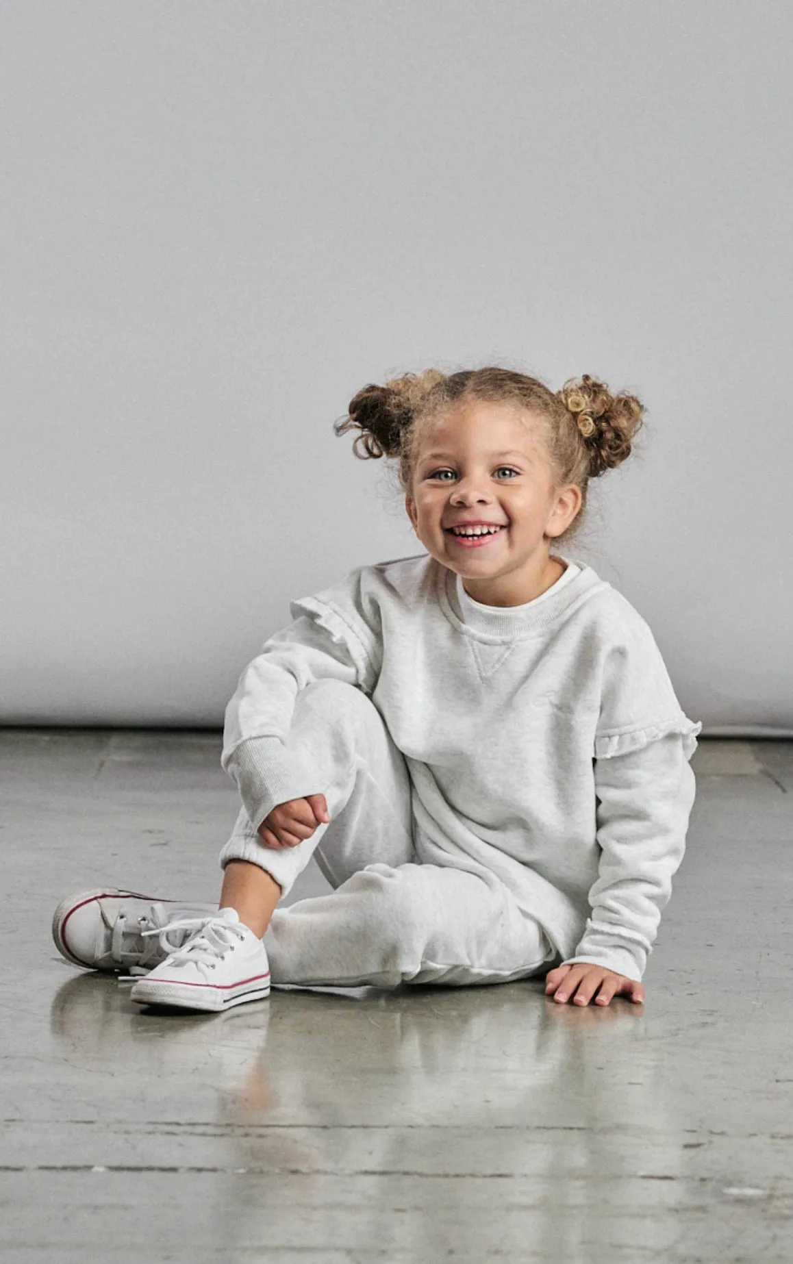 Ruffle Crewneck - Grey
