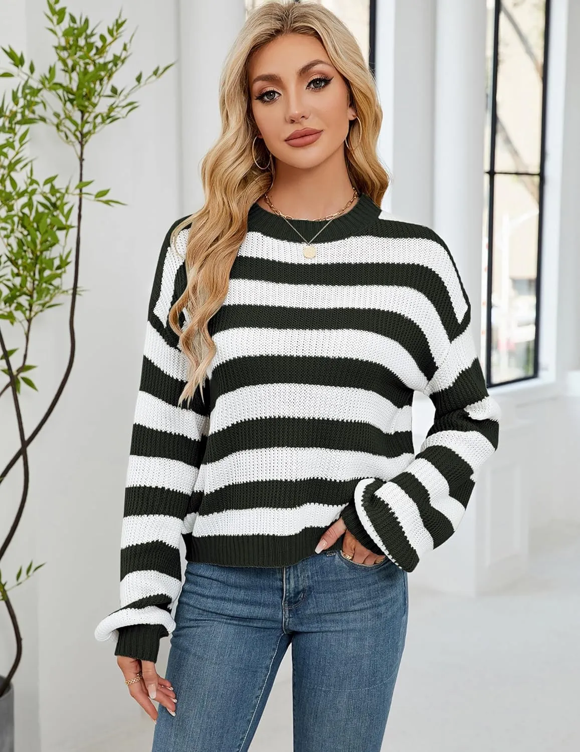 Womens Oversized Lightweight Cute Striped Cropped Sweater Spring 2025 Knitted Crew Neck Thin Crop Pullover Tops