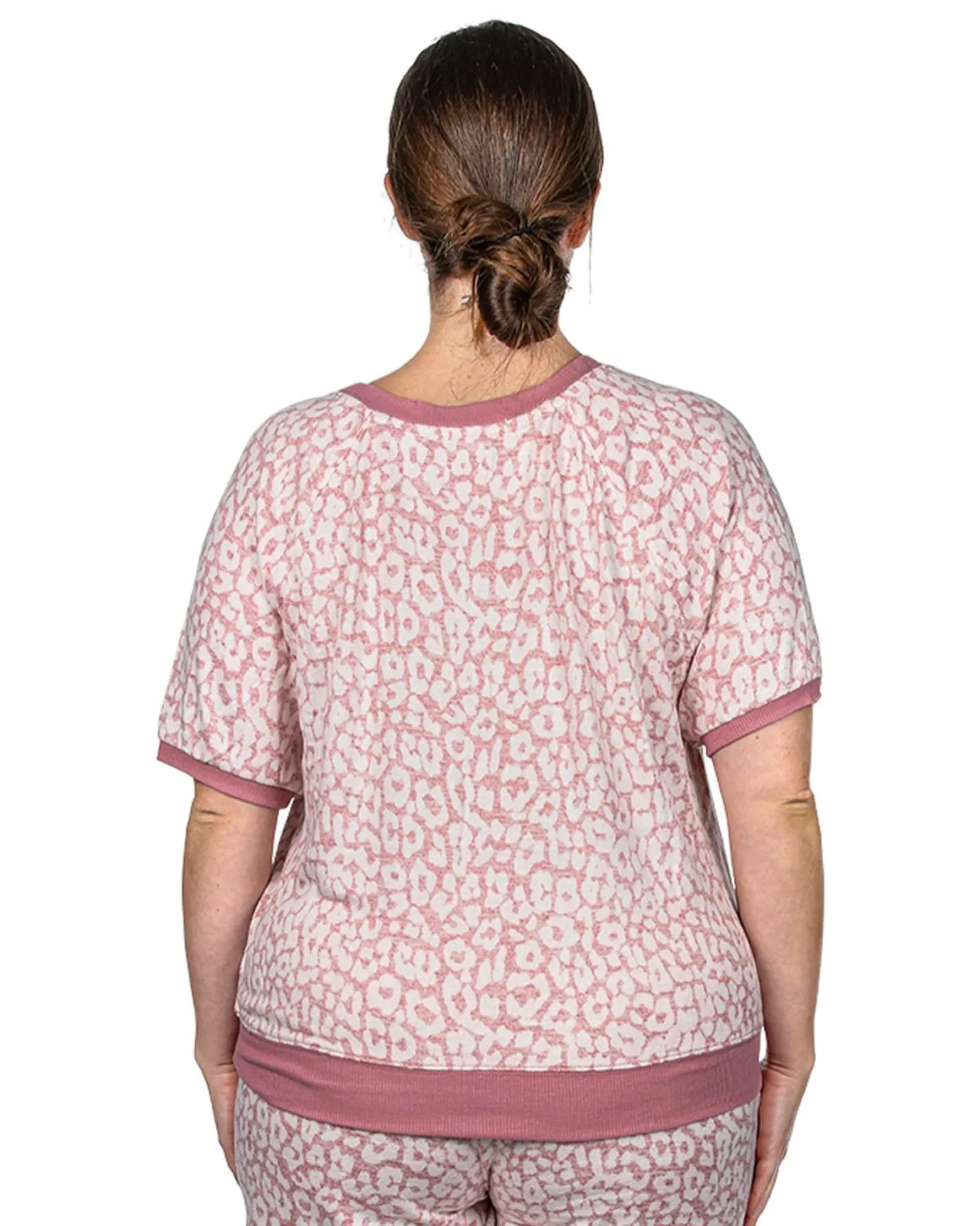 Women's Pink Leopard Print Short Sleeve Sweatshirt | Pink